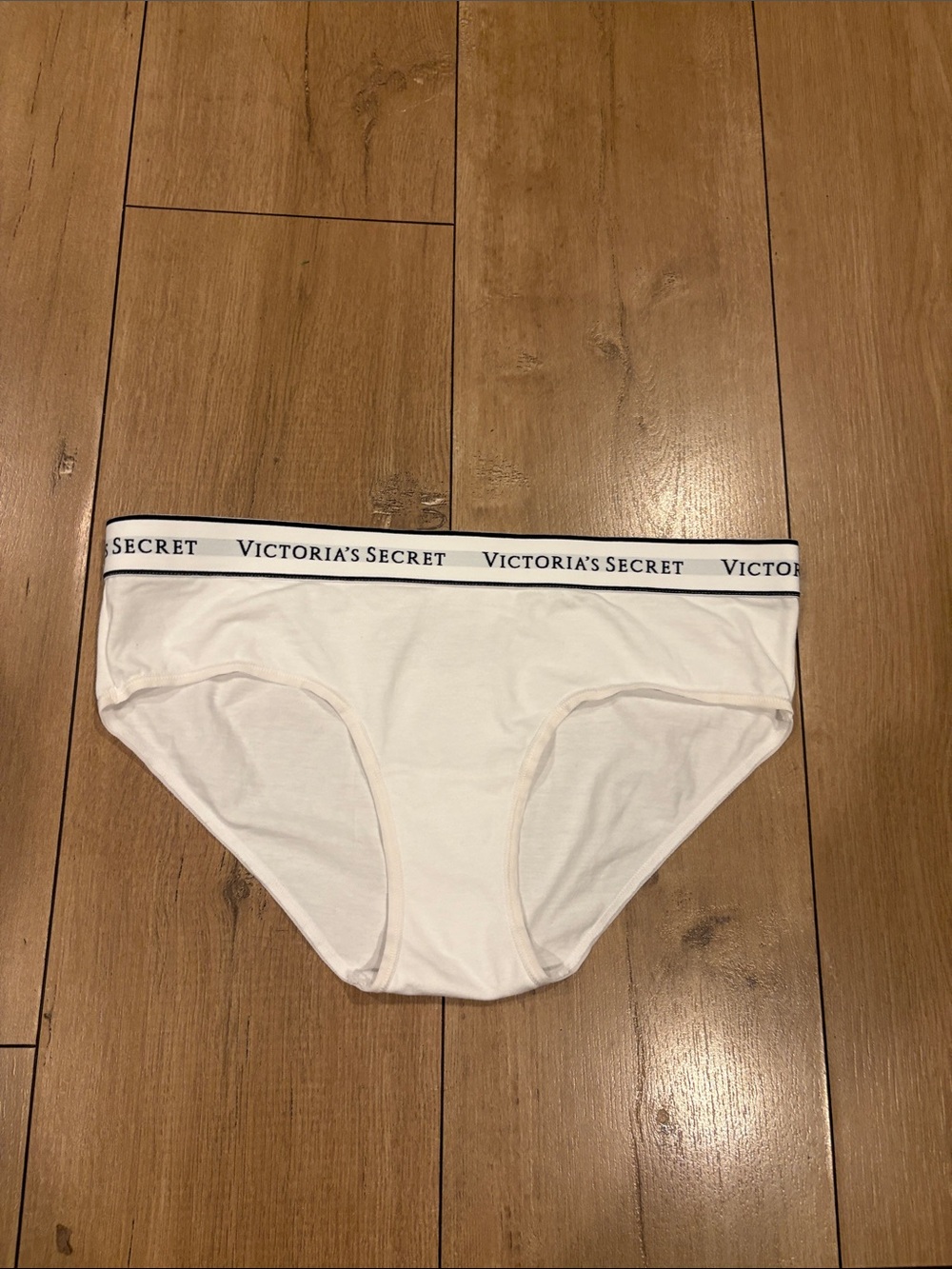 Victoria’s Secret Logo Hiphugger Panties Size L